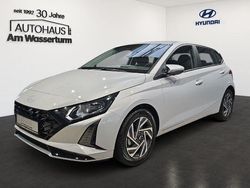 Lumen grey / mic Gebraucht 2024 Hyundai i20 Trend Kleinwagen | 25.770 € (Teuer)