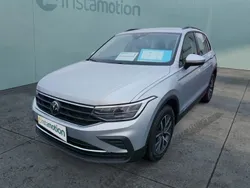 Silber Gebraucht 2023 VW Tiguan Life SUV | 31.055 € (Guter Preis)