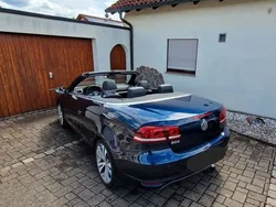 Blau Gebraucht 2011 VW Eos Exclusive Cabrio | 12.000 € (Teuer)