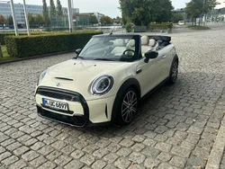 Weiß Gebraucht 2021 Mini Cooper S Kleinwagen | 32.500 € (Teuer)