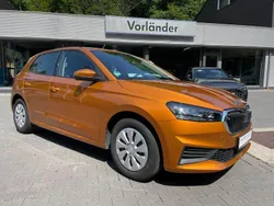 Orange Gebraucht 2023 Skoda Fabia Active Kleinwagen | 15.990 € (Guter Preis)