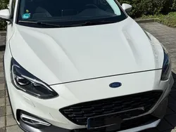 Andere außenfarben Gebraucht 2019 Ford Focus Active Limousine | 14.990 € (Fairer Preis)