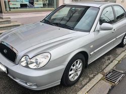 Silber Gebraucht 2004 Hyundai Sonata GLS Limousine | 2.299 €