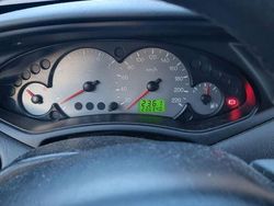 Grün Gebraucht 2004 Ford Focus Ghia Limousine | 700 € (Guter Preis)