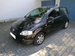 Schwarz Gebraucht 2009 VW Fox Refresh Kleinwagen | 2.222 € (Etwas zu teuer)
