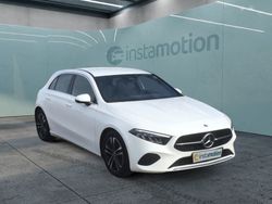Weiß Gebraucht 2023 Mercedes A220 Progressive Limousine | 34.370 € (Fairer Preis)