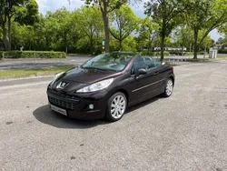 Schwarz Gebraucht 2014 Peugeot 207 CC Allure Cabrio | 8.290 € (Teuer)