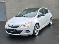Weiß Gebraucht 2012 Opel Astra Kleinwagen | 5.450 € (Guter Preis)