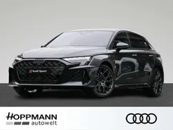 Daytonagrau perleffekt Neu 2025 Audi RS3 Kleinwagen | 72.990 € (Guter Preis)