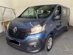 Blau Gebraucht 2015 Renault Traffic Van / Kleinbus | 8.900 €
