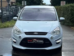 Weiß Gebraucht 2011 Ford S-MAX Titanium S Van / Kleinbus | 5.495 € (Fairer Preis)