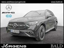 Schwarz unilack schwarz Gebraucht 2025 Mercedes GLC300e AMG SUV | 79.880 € (Teuer)