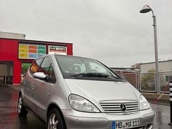 Silber Gebraucht 2002 Mercedes A190 Elegance Van / Kleinbus | 1.000 € (Superpreis)