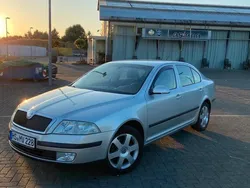 Silber Gebraucht 2007 Skoda Octavia Limousine | 3.900 € (Fairer Preis)