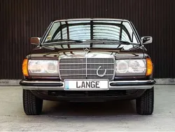 Braun Gebraucht 1983 Mercedes 230 Coupé | 49.980 €