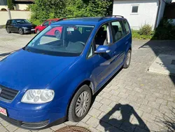 Blau Gebraucht 2004 VW Touran Trendline Van / Kleinbus | 1.490 € (Guter Preis)