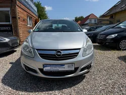 Silber Gebraucht 2009 Opel Corsa Edition Limousine | 2.700 € (Fairer Preis)