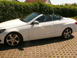 Weiß Gebraucht 2016 Mercedes E200 Cabrio | 27.800 € (Fairer Preis)