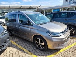 Beige Gebraucht 2023 VW Caddy Maxi Style Van / Kleinbus | 36.300 € (Fairer Preis)