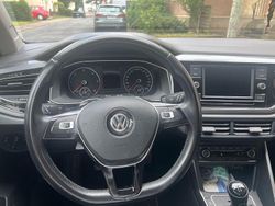 Blau Gebraucht 2018 VW Polo Highline Kleinwagen | 13.000 € (Etwas zu teuer)