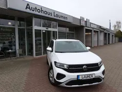 Pure white Gebraucht 2024 VW T-Cross Life SUV | 24.999 € (Fairer Preis)