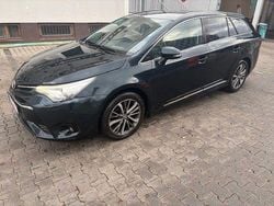 Schwarz Gebraucht 2016 Toyota Avensis Limousine | 7.400 € (Fairer Preis)