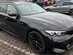 Schwarz Gebraucht 2023 BMW 320 M Sport Kombi | 40.700 € (Fairer Preis)