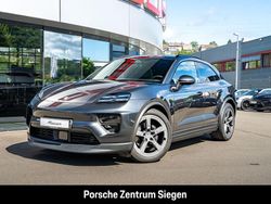 Grau Gebraucht 2025 Porsche Macan SUV | 102.610 € (Etwas zu teuer)