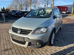 Grau Gebraucht 2007 VW Golf Plus Cross Van / Kleinbus | 2.990 € (Fairer Preis)