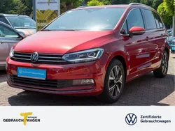 Rot Gebraucht 2022 VW Touran Highline Van / Kleinbus | 28.770 € (Fairer Preis)
