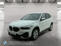 Weiß Gebraucht 2022 BMW X1 SUV | 27.407 € (Fairer Preis)
