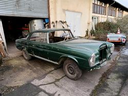 Grün Gebraucht 1966 Mercedes W111 Coupé | 12.000 €