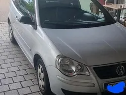 Grau Gebraucht 2009 VW Polo Kleinwagen | 1.890 € (Superpreis)