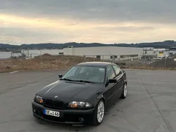Schwarz Gebraucht 1998 BMW 320 M Sport Limousine | 2.750 € (Fairer Preis)