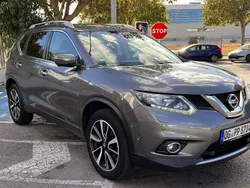 Grau Gebraucht 2016 Nissan X-Trail 360º SUV | 13.499 € (Fairer Preis)