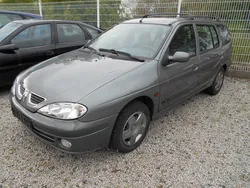 Grau metallic Gebraucht 2000 Renault Mégane GrandTour Kombi | 2.150 € (Etwas zu teuer)