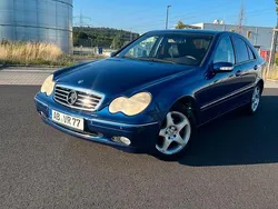 Braun Gebraucht 2003 Mercedes C200 Limousine | 2.450 €