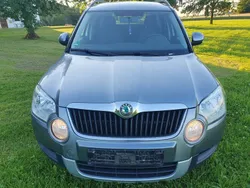 Grau Gebraucht 2011 Skoda Yeti SUV | 6.700 € (Fairer Preis)
