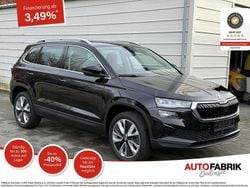 Graphitegrau metallic Neu 2025 Skoda Karoq Selection SUV | 32.590 € (Guter Preis)