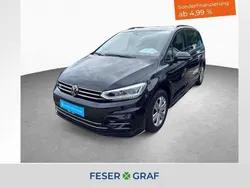 Deep black perleffekt Gebraucht 2024 VW Touran Move Van / Kleinbus | 35.390 € (Guter Preis)