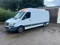 Weiß Gebraucht 2016 Mercedes 316 Van | 8.900 €