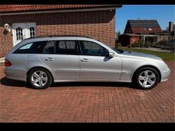 Silber Gebraucht 2004 Mercedes E320 Avantgarde Kombi | 3.999 € (Guter Preis)
