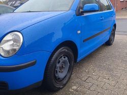 Blau Gebraucht 2002 VW Polo Kleinwagen | 1.500 € (Etwas zu teuer)