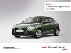 Distriktgrün metallic Gebraucht 2024 Audi A1 Sportback Advanced Kleinwagen | 24.410 € (Fairer Preis)