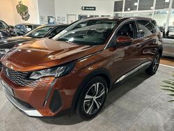 Lackierung cuprite/metallic kl Gebraucht 2021 Peugeot 5008 Allure Van / Kleinbus | 26.950 € (Fairer Preis)