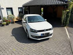 Weiß Gebraucht 2013 VW Polo Life Kleinwagen | 5.700 € (Fairer Preis)