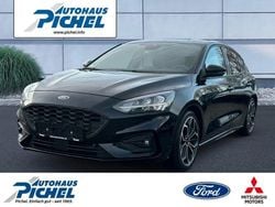 Schwarz(metallic) Gebraucht 2019 Ford Focus ST-Line Limousine | 14.990 € (Fairer Preis)