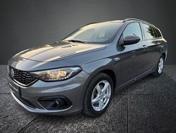 Grau Gebraucht 2017 Fiat Tipo Lounge Kombi | 7.990 € (Fairer Preis)