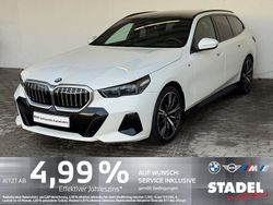 Alpinweiß uni Gebraucht 2025 BMW 520 M Sport Kombi | 52.444 € (Superpreis)