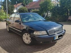 Blau Gebraucht 2002 Audi A8 Ambiente Limousine | 14.800 €